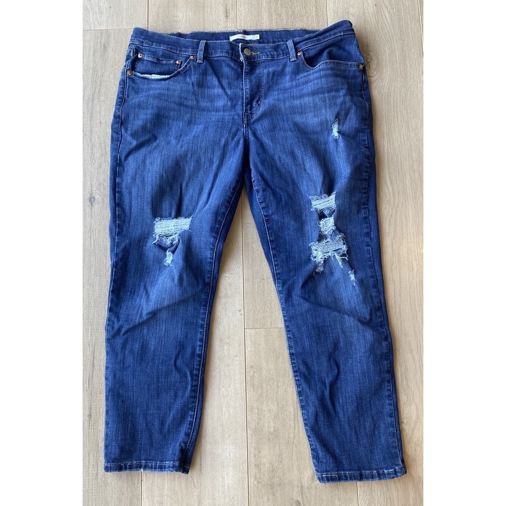 Levi's Women's Mid-Rise Boyfriend Jeans W33 L27 Medium‎ Wash Distressed